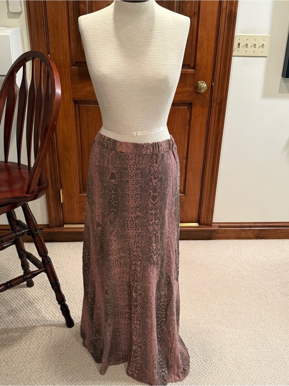 Joe's Women's Pink Snake-Print Maxi Skirt